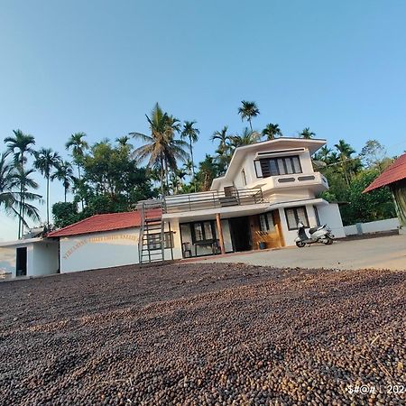 Streaming Valley Independent Coffee Estate Stay マディケーリ エクステリア 写真