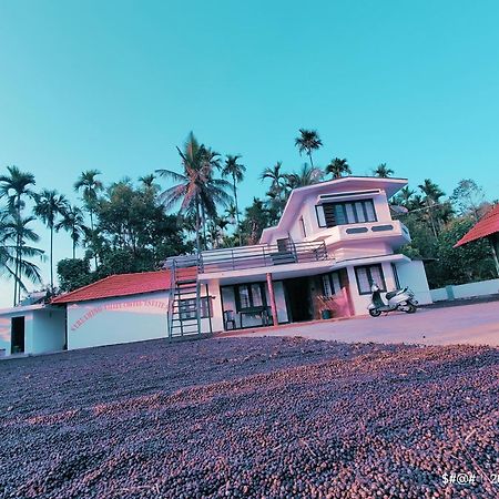 Streaming Valley Independent Coffee Estate Stay マディケーリ エクステリア 写真