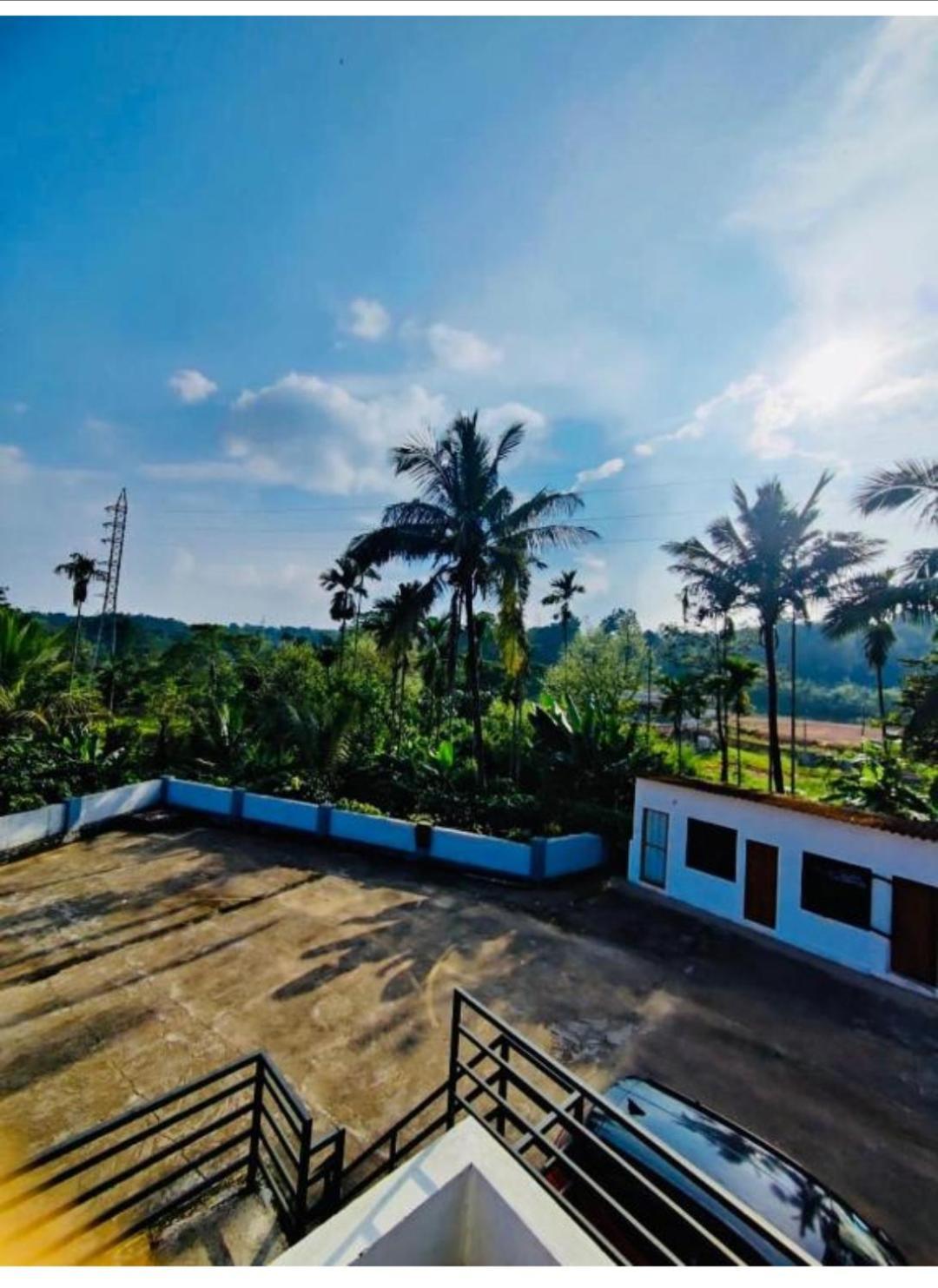 Streaming Valley Independent Coffee Estate Stay マディケーリ エクステリア 写真
